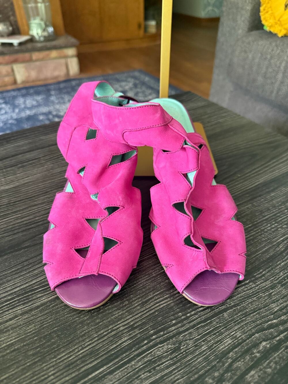 Vintage Jeffrey Campbell Ibiza ATTIC Fuchsia Pink Cutout Peep-Toe Sandals Sz. 9